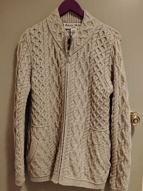 Irish Cable Knit Traditional Zip Cardigan with Front Pockets In Merino Wool